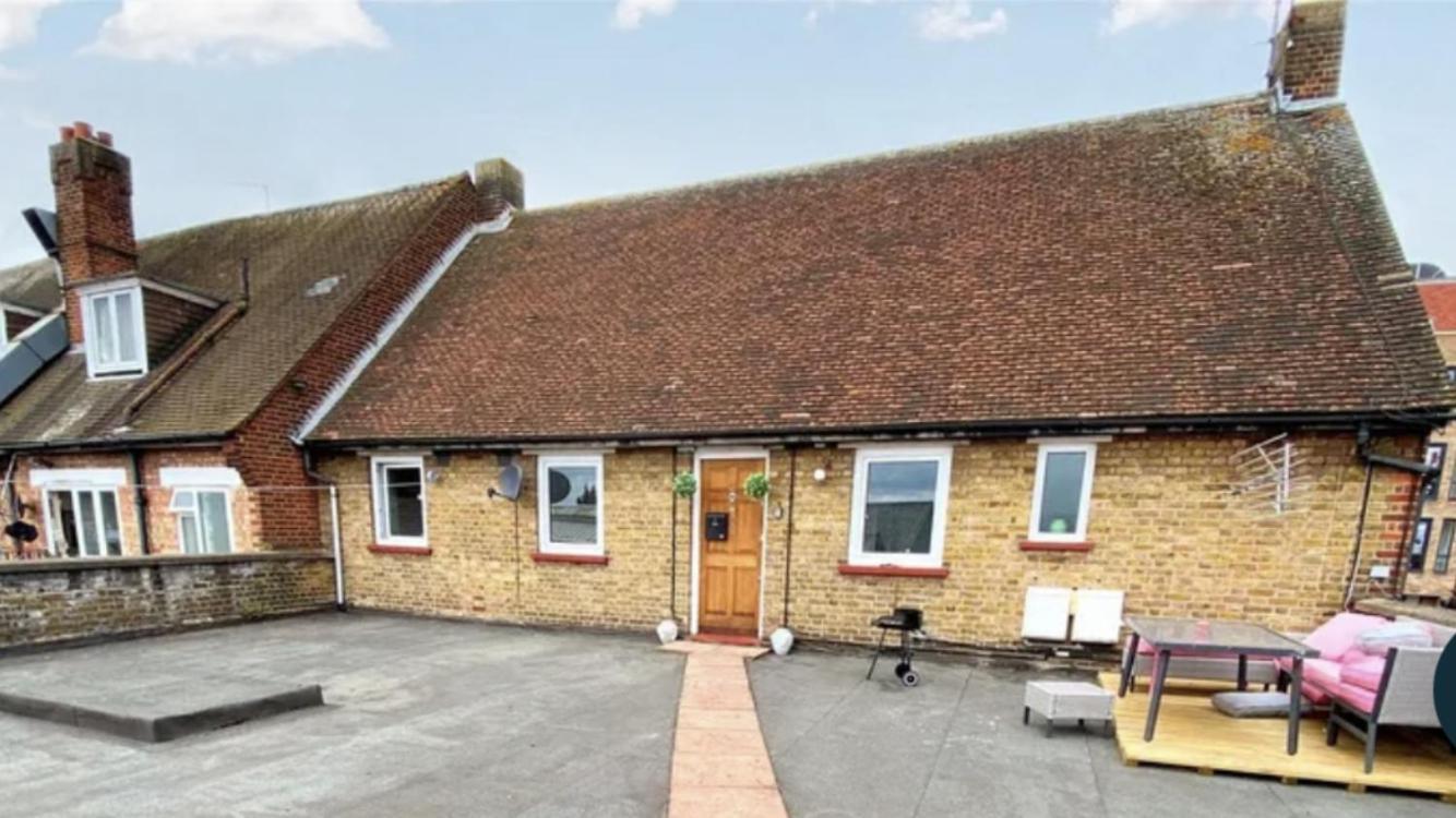4 Bedroom Property Close To The Harry Potter Studio And Watford Junction Exteriör bild